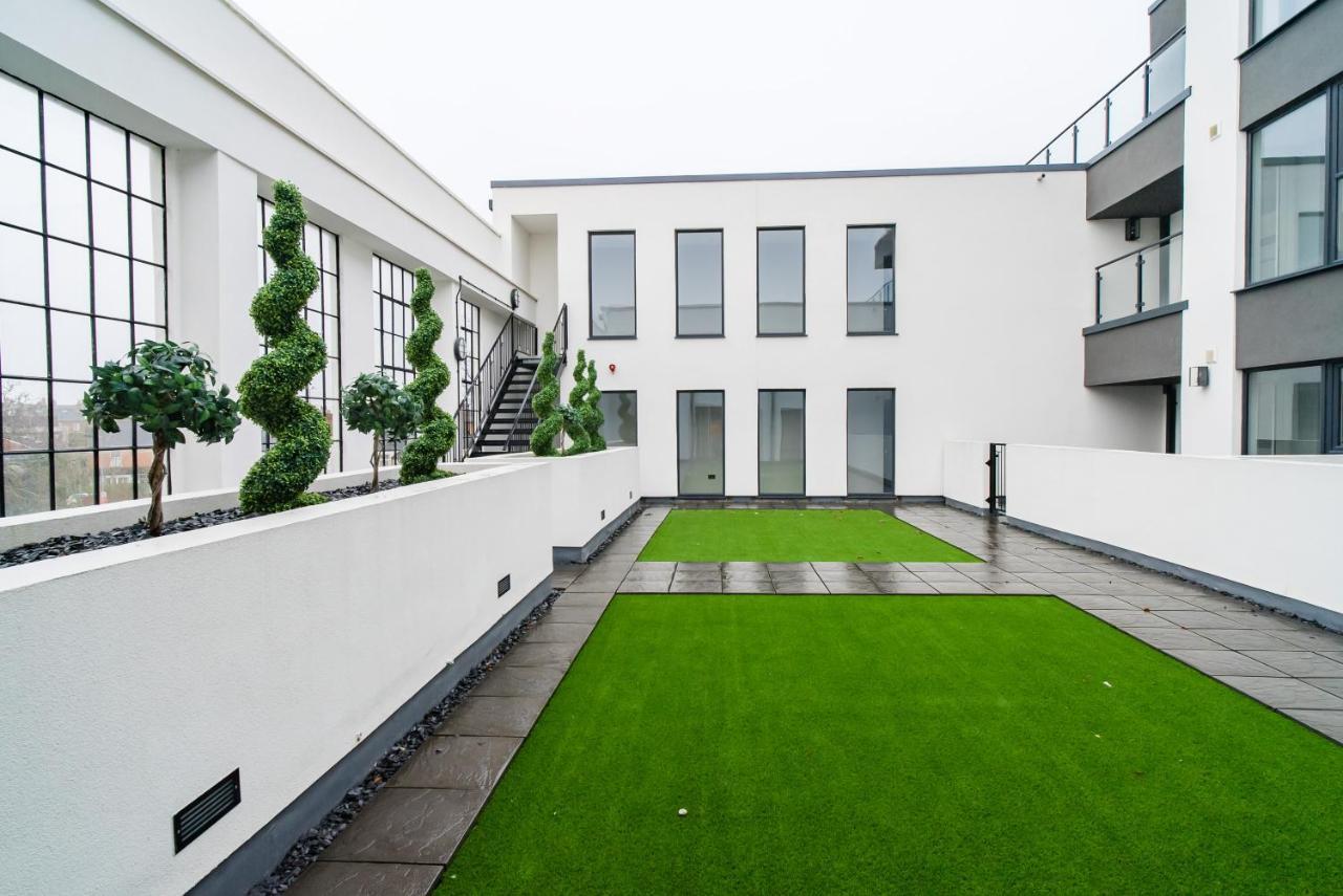 Luxe Apartments, The Moorwell, Parking, Gym - 10Mins Cardiff City Ctr Екстериор снимка