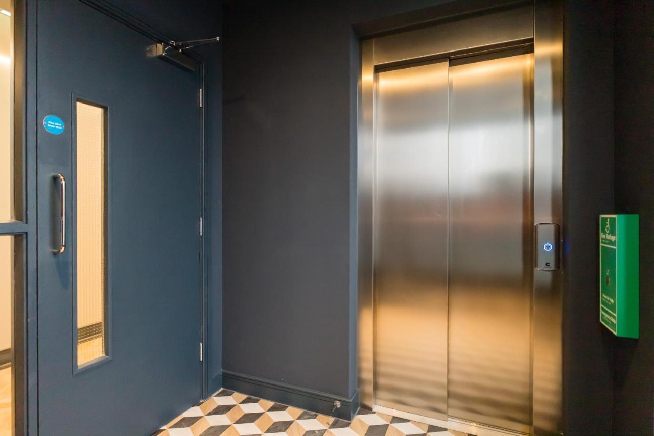 Luxe Apartments, The Moorwell, Parking, Gym - 10Mins Cardiff City Ctr Екстериор снимка
