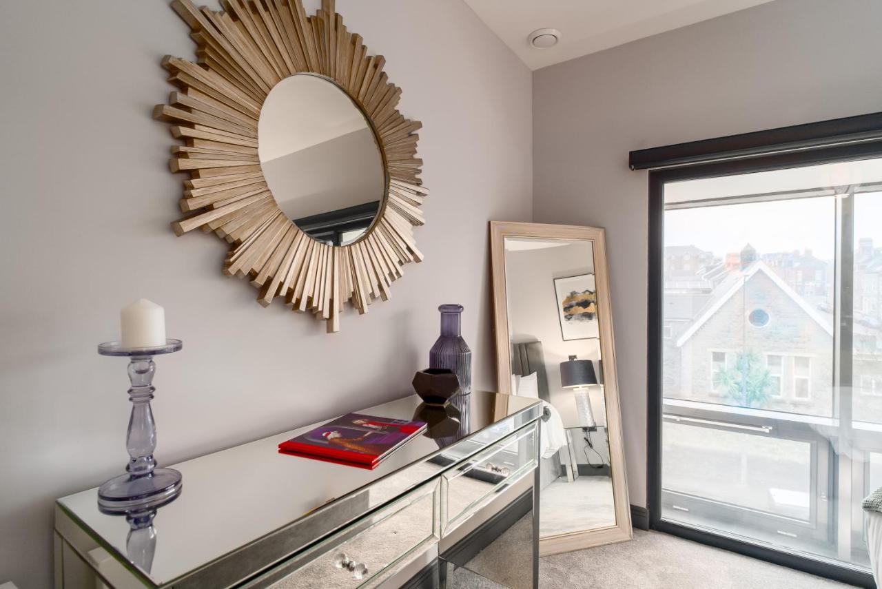 Luxe Apartments, The Moorwell, Parking, Gym - 10Mins Cardiff City Ctr Екстериор снимка