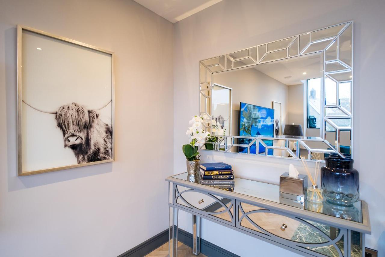 Luxe Apartments, The Moorwell, Parking, Gym - 10Mins Cardiff City Ctr Екстериор снимка