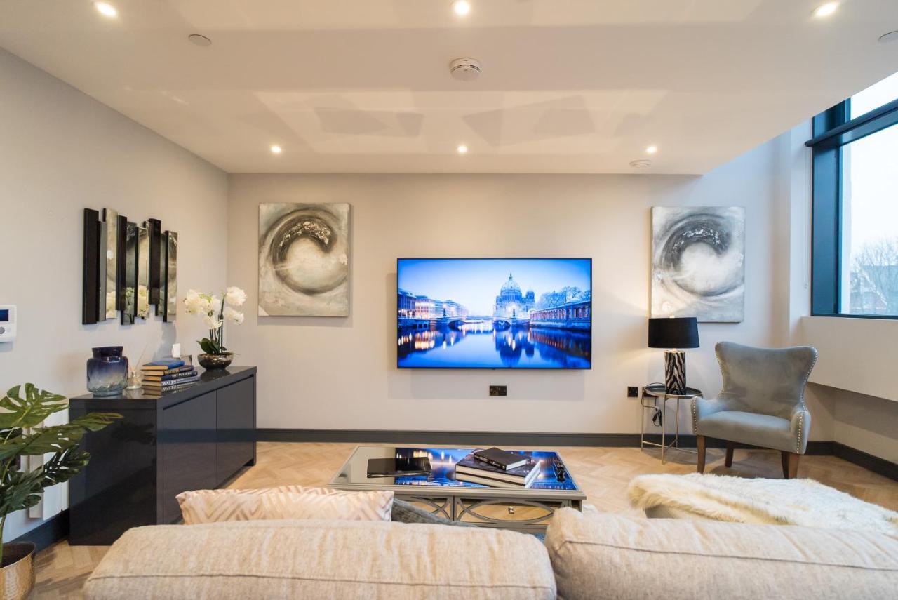 Luxe Apartments, The Moorwell, Parking, Gym - 10Mins Cardiff City Ctr Стая снимка