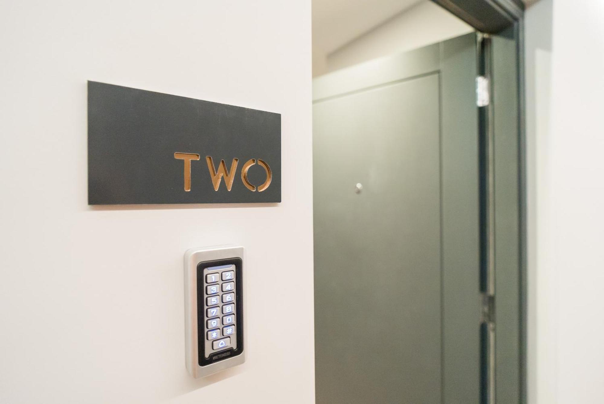 Luxe Apartments, The Moorwell, Parking, Gym - 10Mins Cardiff City Ctr Стая снимка