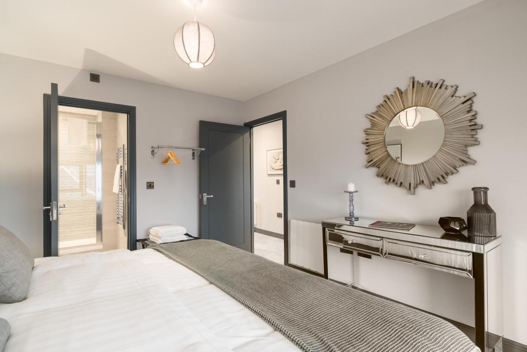 Luxe Apartments, The Moorwell, Parking, Gym - 10Mins Cardiff City Ctr Стая снимка