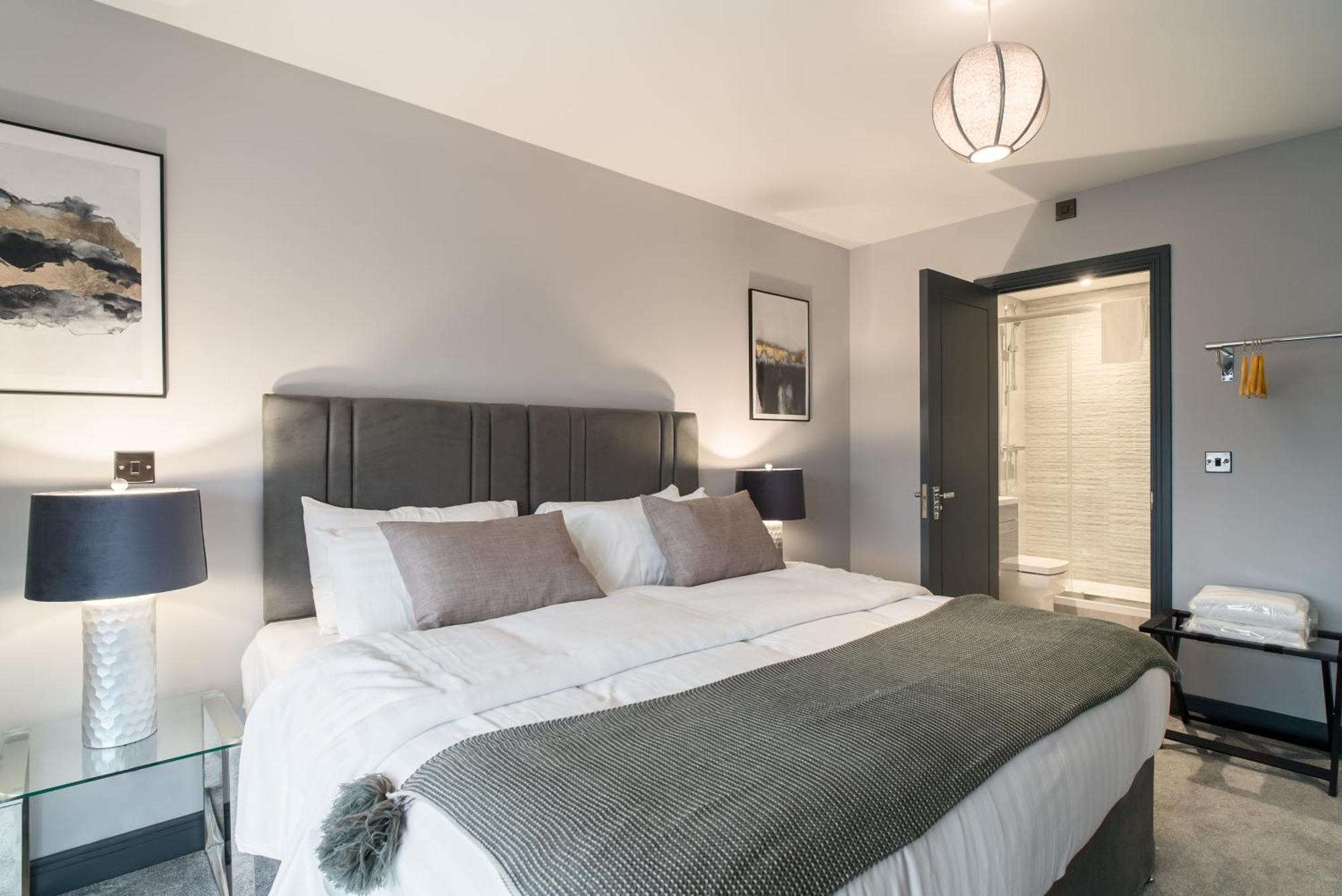 Luxe Apartments, The Moorwell, Parking, Gym - 10Mins Cardiff City Ctr Стая снимка